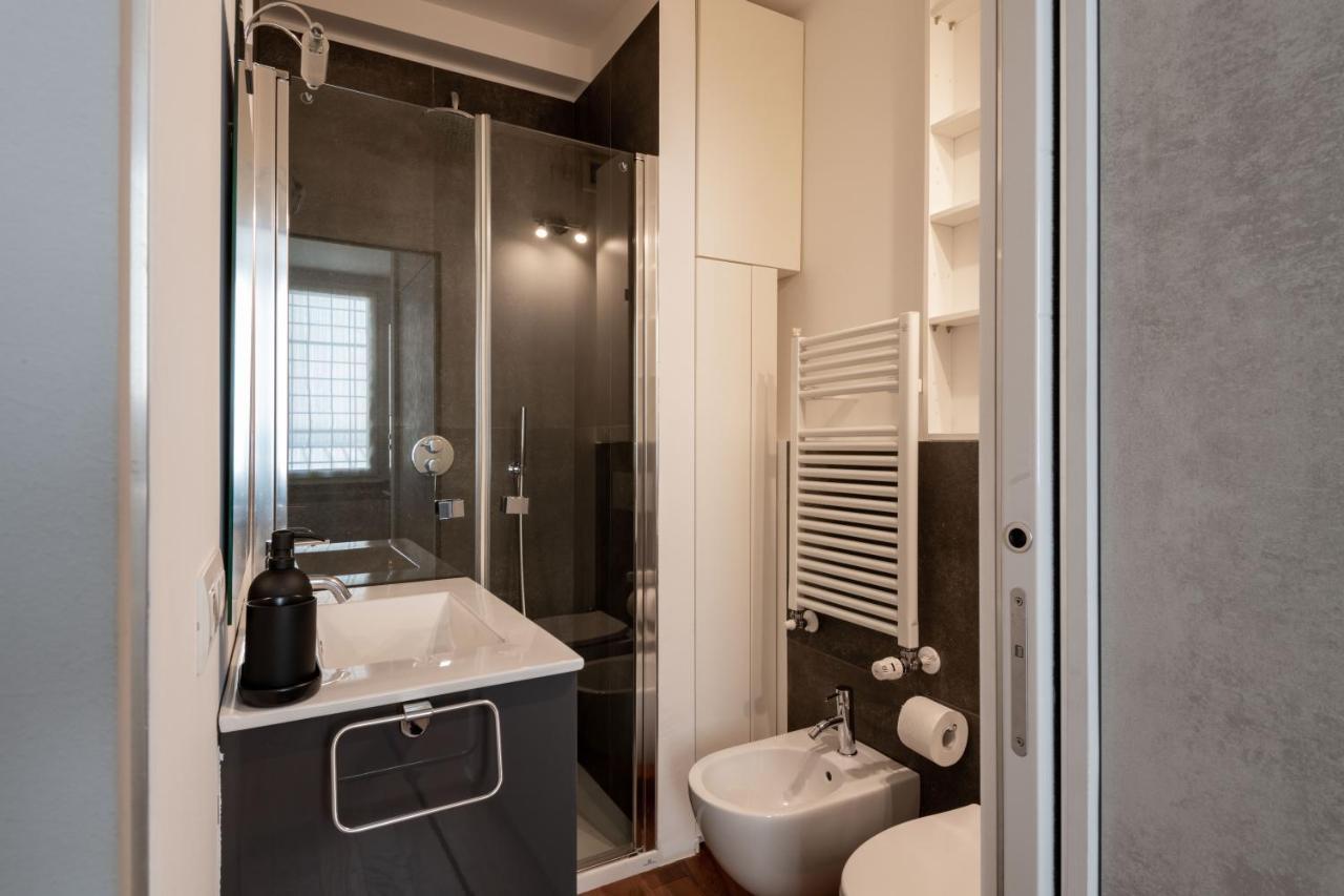 Milano Apartments Voghera Exterior foto