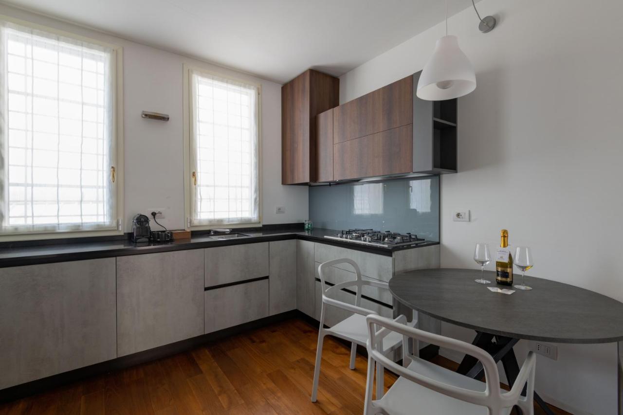 Milano Apartments Voghera Exterior foto